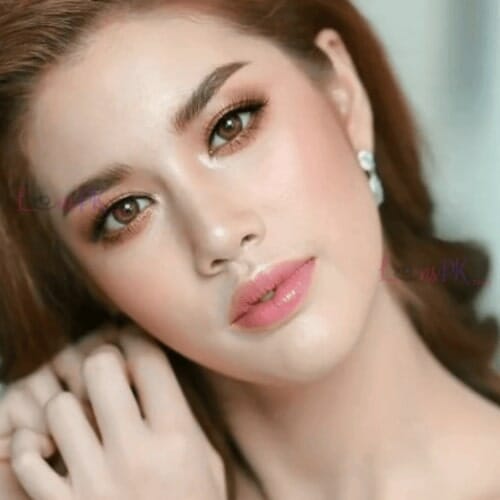 Freshlook Hazel Eye Lenses – Colorblends Collection